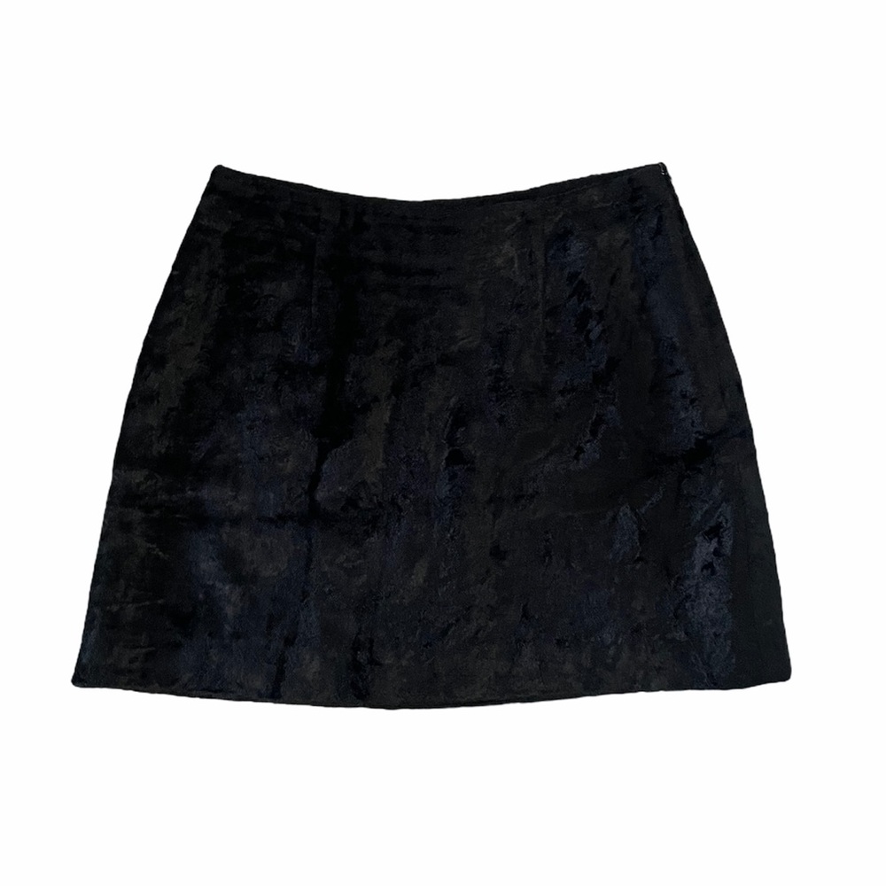 VTG GUESS COLLECTION… Faux fur Mini Skirt Size 8